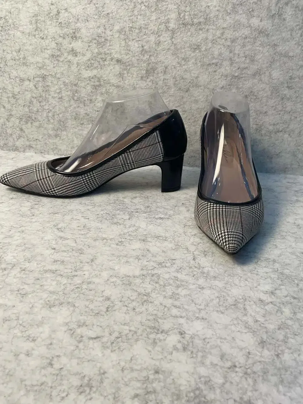Abella True Comfort Plaid Pointed Toe Block Heel Pumps